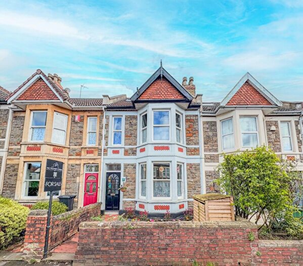 4 Bedroom Terraced House For Sale In Kensington Park Road, Brislington, Bristol, BS4