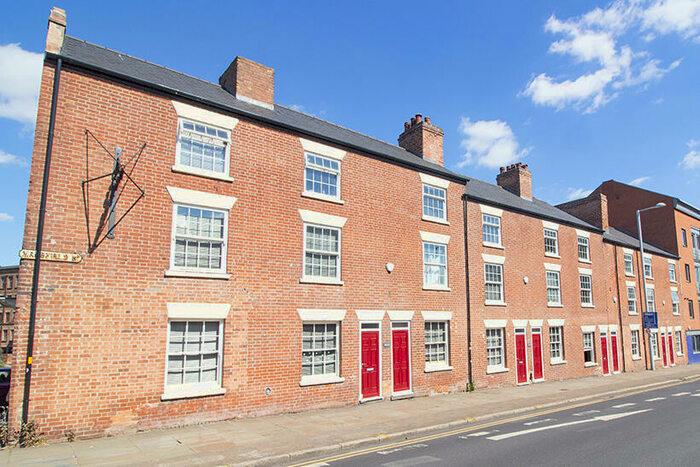 7 Bedroom Town House To Rent In - Mansfield Road, Nottingham, NG1