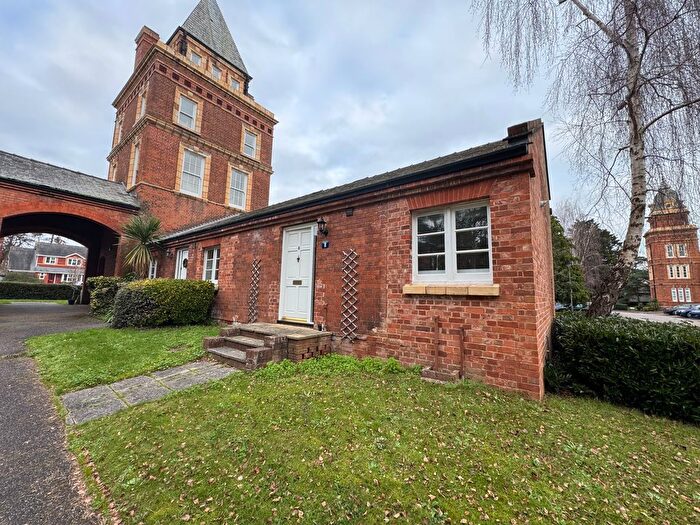 1 Bedroom Bungalow To Rent In Clyst Heath, Exeter, EX2