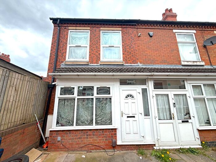 4 Bedroom End Of Terrace House For Sale In A Trenville Avenue, Fulham Road, Birmingham, B11