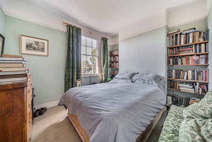 3 Bedroom Terraced House For Sale In Portsmouth Road, Thames Ditton, KT7