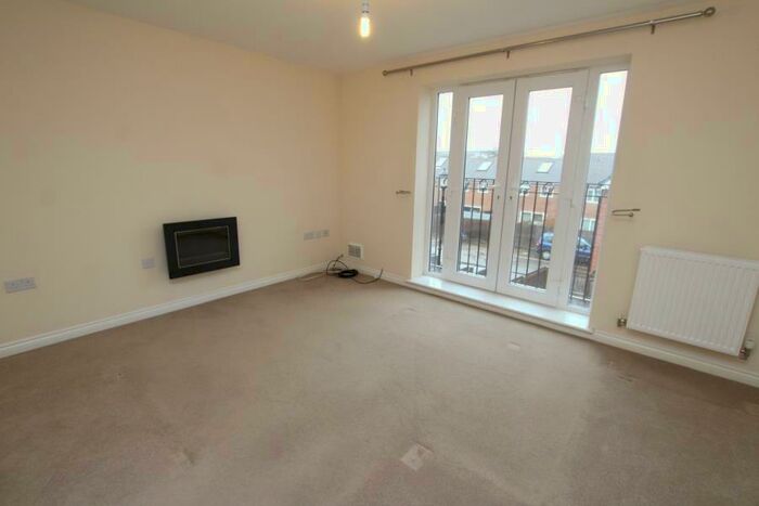 5 Bedroom Terraced House To Rent In Wood Mead - Cheswick Village, BS16