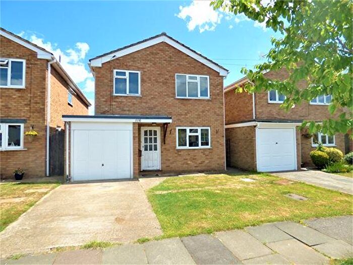 4 Bedroom Detached House To Rent In Flemming Avenue, Leigh On Sea, Leigh On Sea, SS9