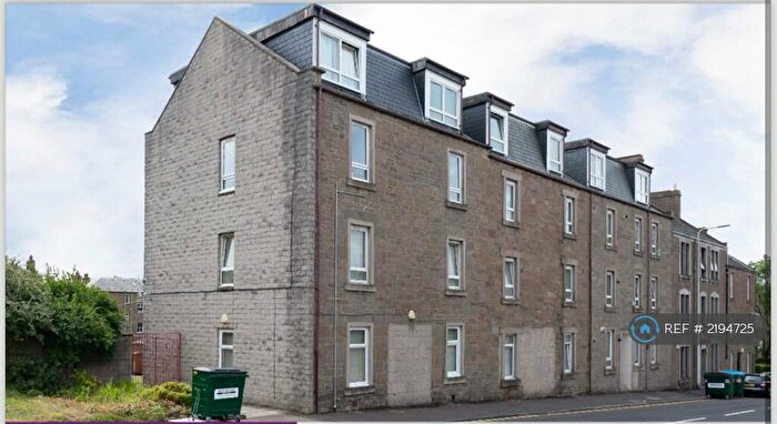 2 Bedroom Flat To Rent In Loons Road, Dundee, DD3
