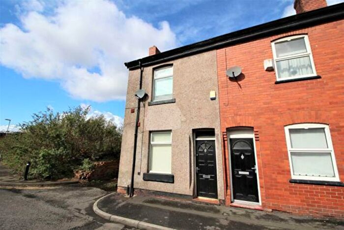 3 Bedroom End Of Terrace House To Rent In Brookdale Street, Failsworth, M35