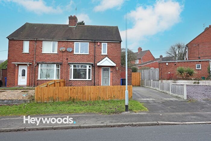 2 Bedroom Semi-Detached House For Sale In Bursley Way, Bradwell, Newcastle-Under-Lyme, Staffordshire, ST5