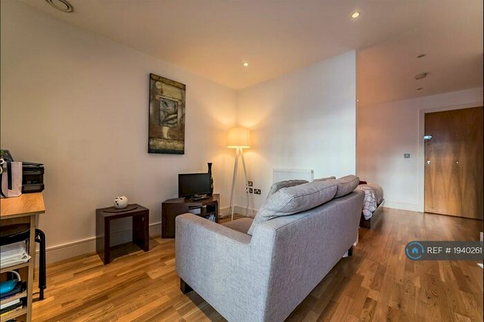 Studio To Rent In Indescon Square, London, E14