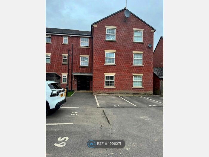 2 Bedroom Flat To Rent In Carlton Gate Drive, Kiveton Park, Sheffield, S26
