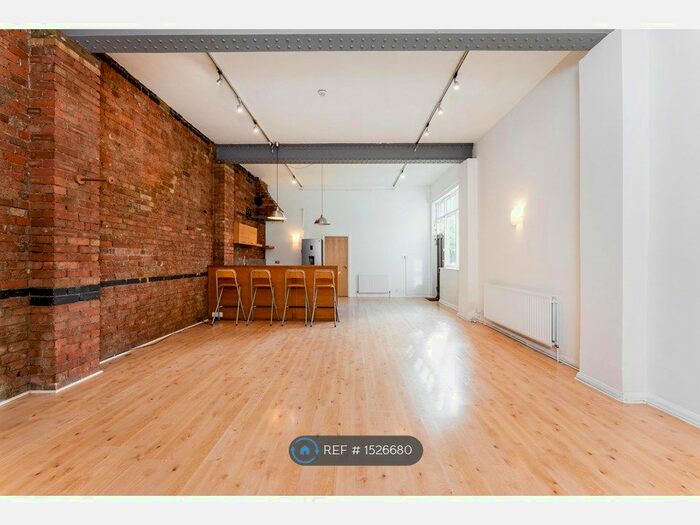 3 Bedroom Flat To Rent In Roundwood Road, London, NW10