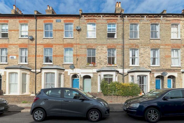 1 Bedroom Flat To Rent In Moray Road, Finsbury Park, N4