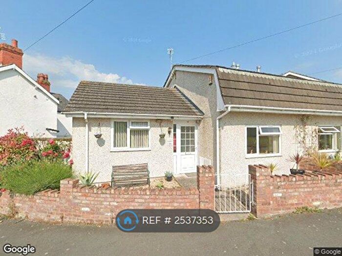 2 Bedroom Bungalow To Rent In Bron Vardre Avenue, Deganwy, Conwy, LL31
