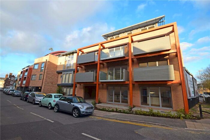 1 Bedroom Apartment To Rent In New Street, Cambridge, CB1