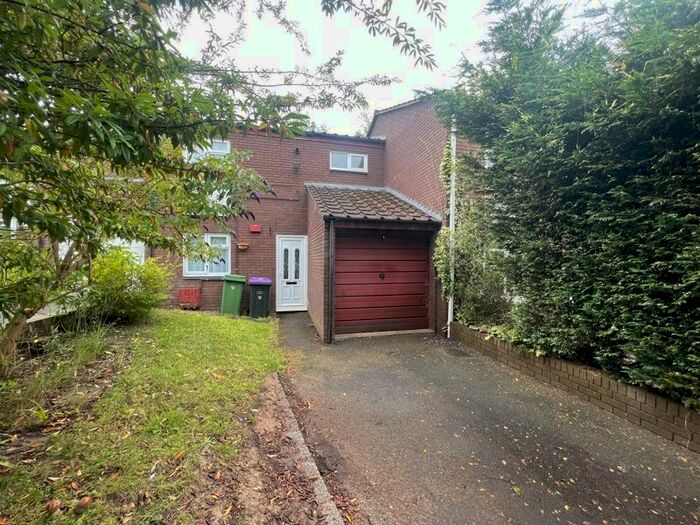 3 Bedroom Terraced House To Rent In Daddlebrook, Telford, TF3
