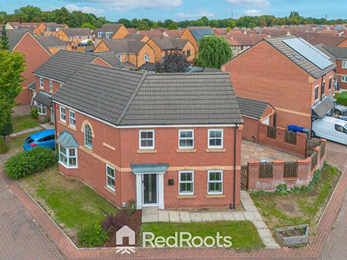 4 Bedroom Detached House For Sale In Fountains Close, Kirk Sandall, Doncaster, South Yorkshire, DN3