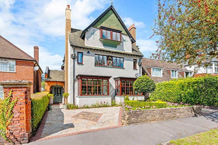 5 Bedroom Detached House For Sale In Croham Park Avenue, South Croydon, CR2