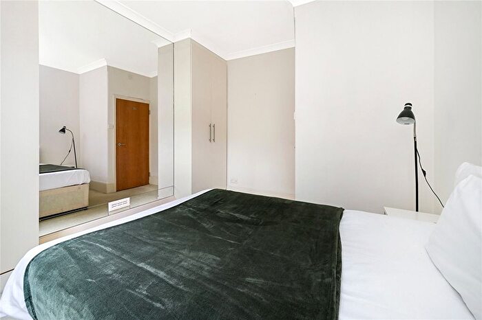 1 Bedroom Flat To Rent In Warwick Chambers, Pater Street, London, W8