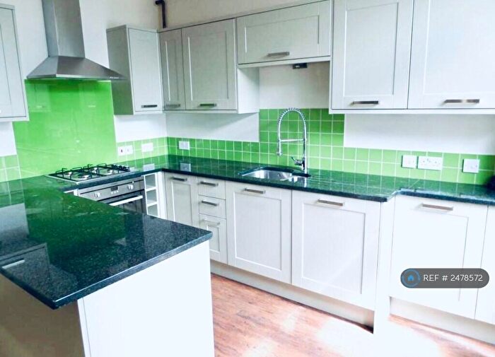 2 Bedroom Flat To Rent In Filton Road, Horfield, Bristol, BS7