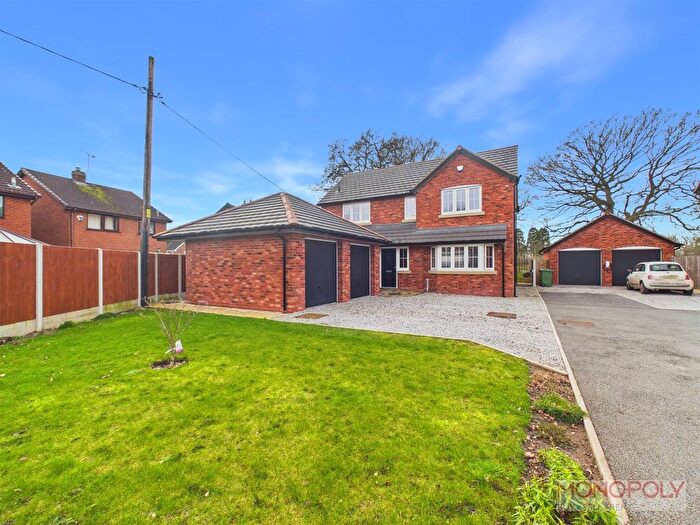 4 Bedroom Detached House For Sale In Bedwell Road, Cross Lanes, Wrexham, LL13