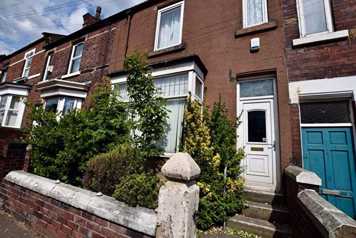 3 Bedroom Terraced House For Sale In Rawmarsh Hill, Parkgate, S62