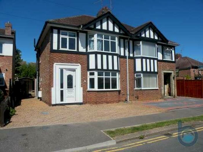 3 Bedroom Semi-Detached House To Rent In Kent Road, Peterborough, Cambridgeshire, PE3