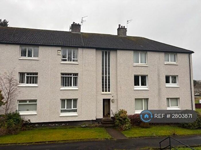 2 Bedroom Flat To Rent In Woodfarm Road, Glasgow, G46