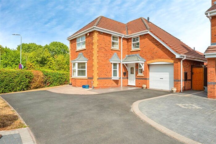 4 Bedroom Detached House For Sale In Reedmace, Tamworth, Staffordshire, B77