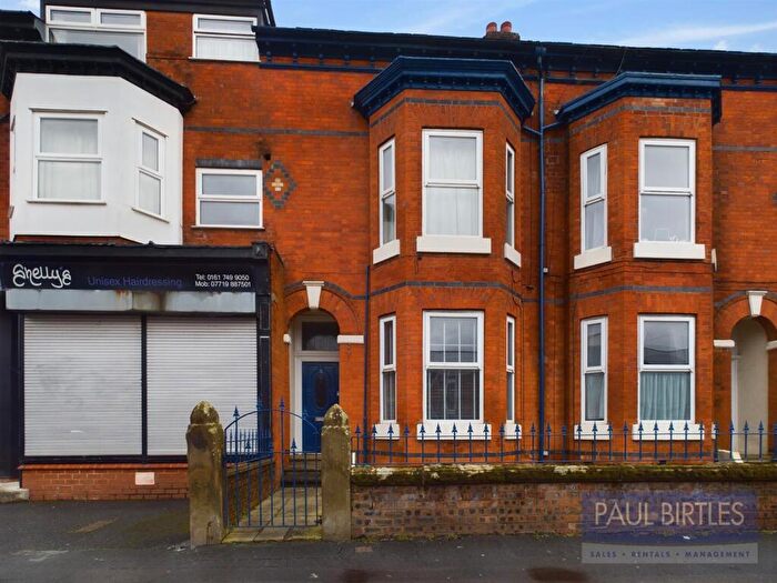 2 Bedroom Flat To Rent In Atkinson Road, Urmston, Trafford, M41