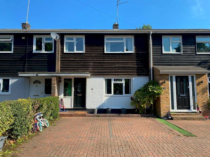 3 Bedroom Terraced House To Rent In Longmore Close, Maple Cross, Rickmansworth, WD3