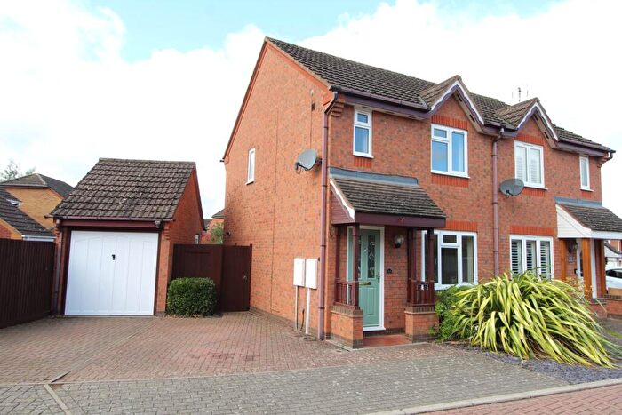 2 Bedroom Semi Detached House To Rent In Jasmine Close, Lutterworth, LE17