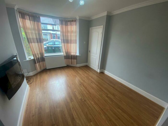 2 Bedroom Terraced House To Rent In Middlecotes, Tile Hill, Coventry, CV4