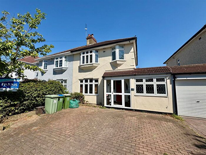 4 Bedroom Semi-Detached House To Rent In Berkeley Avenue, Bexleyheath, DA7