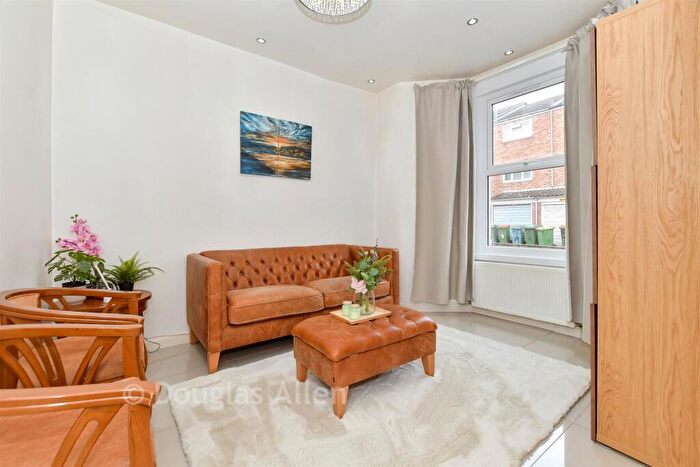 3 Bedroom Terraced House For Sale In Langdon Road, East Ham, London, E6