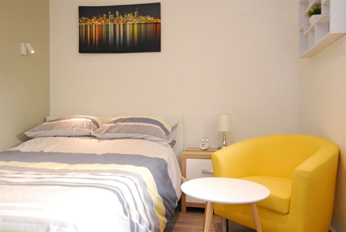 Studio To Rent In Marvell Lane Flat, PL4