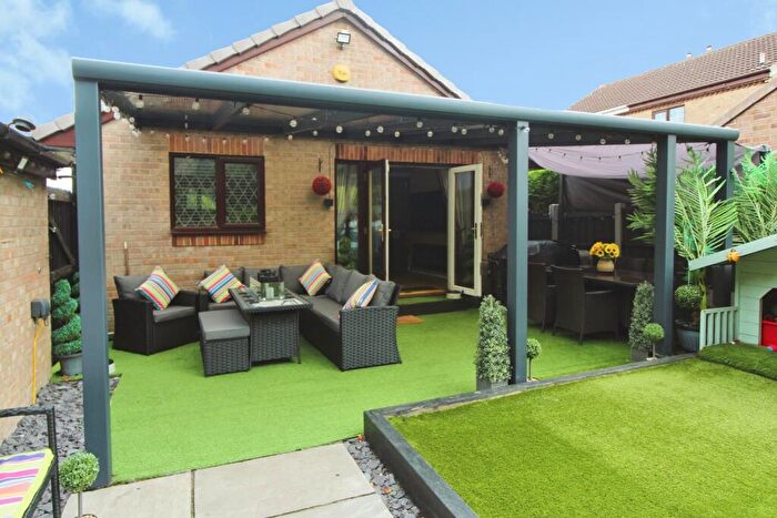 2 Bedroom Detached Bungalow For Sale In Elcroft Gardens, Sheffield, S20