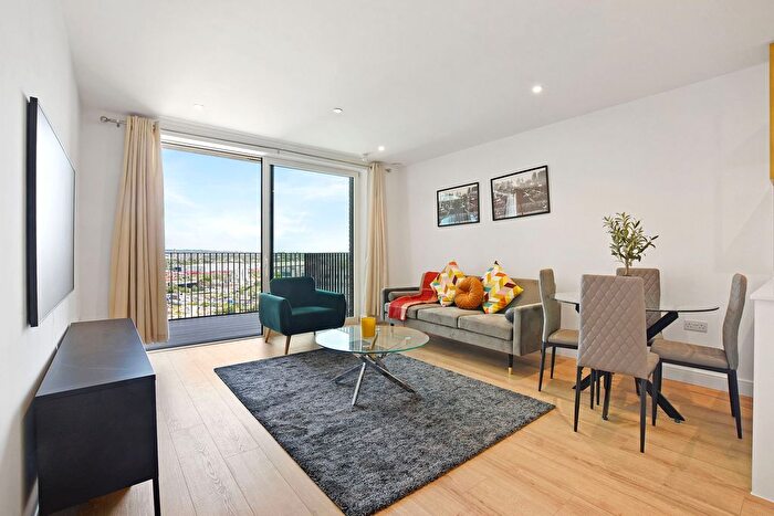 1 Bedroom Flat To Rent In Quay Walk, Wembley, HA0