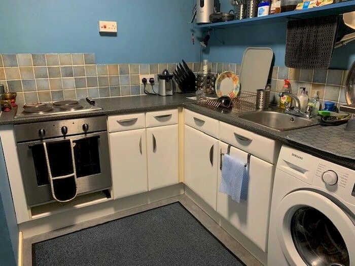 1 Bedroom Flat To Rent In Clarendon Road, Leeds, LS2