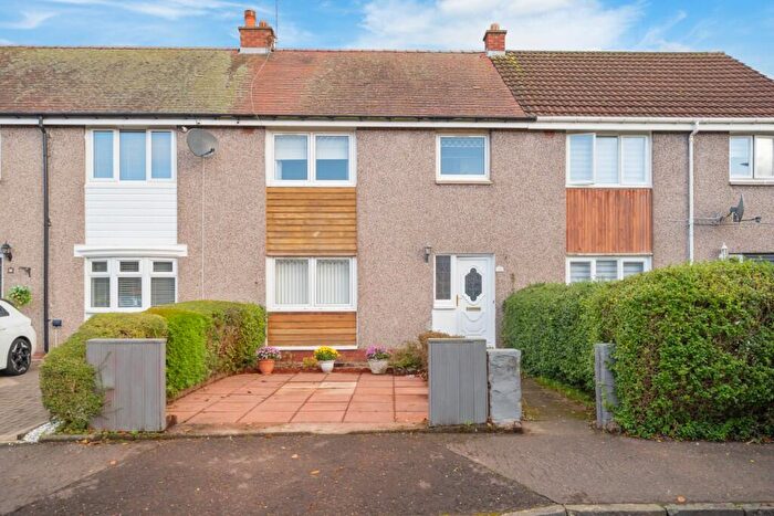 3 Bedroom Terraced House For Sale In Geelong Gardens, Lennoxtown, G66