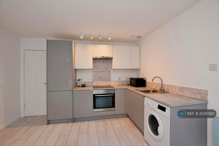 1 Bedroom Flat To Rent In Dens Road, Dundee, DD3