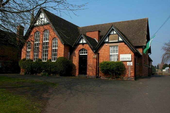 2 Bedroom Duplex To Rent In Spalding House, Chaddesley Corbett, DY10