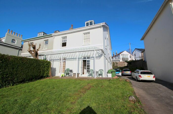 Studio To Rent In Tor Church Road, Torquay TQ2