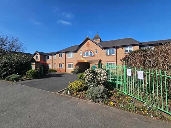 1 Bedroom Retirement Property For Sale In Ulleries Road, Solihull, B92