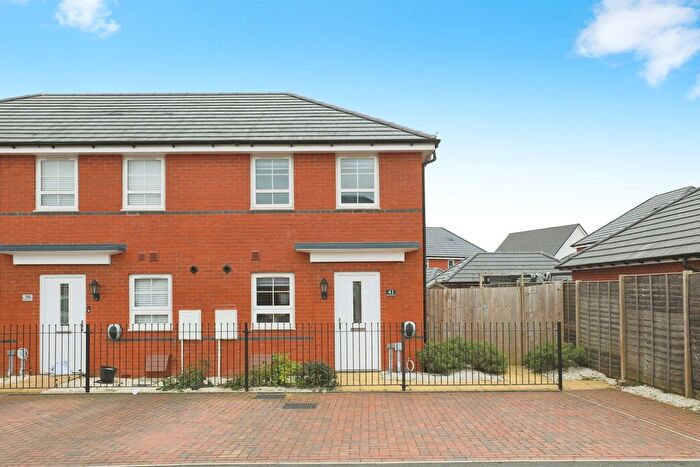 2 Bedroom Property To Rent In Brewin Road, Upper Lighthorne, CV33