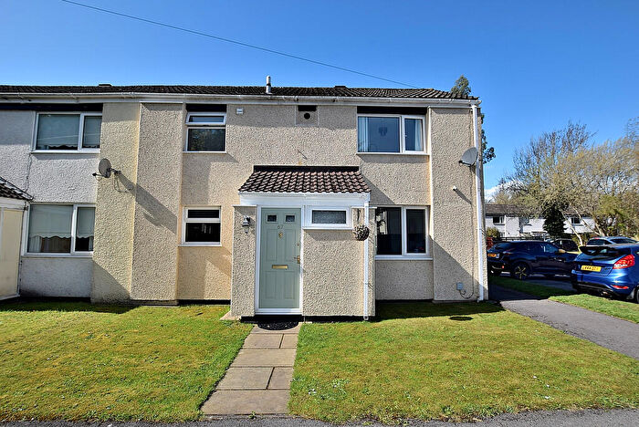3 Bedroom End Of Terrace House For Sale In Somerset Close, Catterick Garrison, DL9