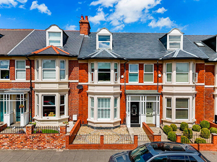 6 Bedroom Terraced House For Sale In Church Road, Gosforth, Newcastle Upon Tyne, NE3