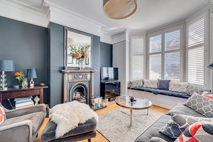 4 Bedroom Terraced House For Sale In Grosvenor Gardens, SW14