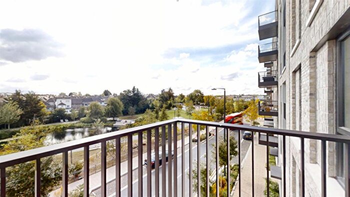 2 Bedroom Flat To Rent In Ashbee House, Parkview Road Brent Cross Town, Brent Cross, London, NW2