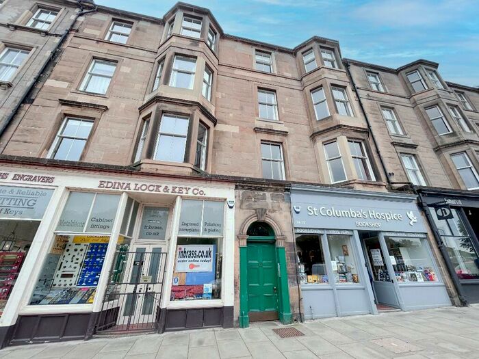 2 Bedroom Flat To Rent In Brandon Terrace, Canonmills, Edinburgh, EH3