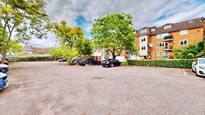 1 Bedroom Flat For Sale In Horsenden Lane North, Greenford, UB6