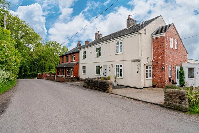 3 Bedroom Cottage For Sale In Pool Bank Cottages, Timbersbrook, Congleton, CW12