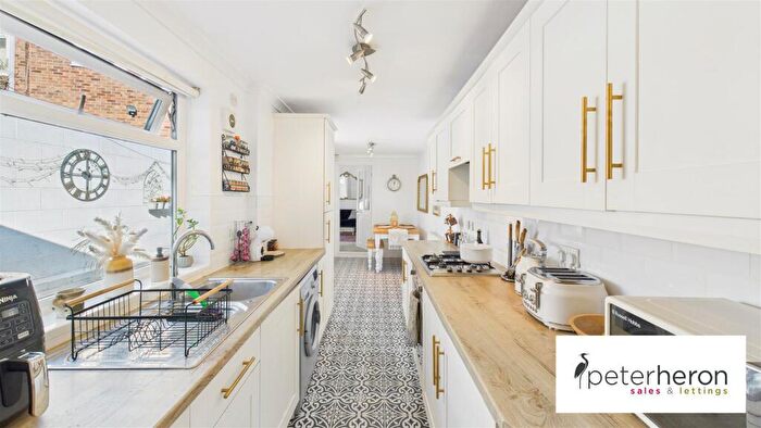 1 Bedroom Cottage For Sale In Briery Vale Road, Ashbrooke, Sunderland, SR2